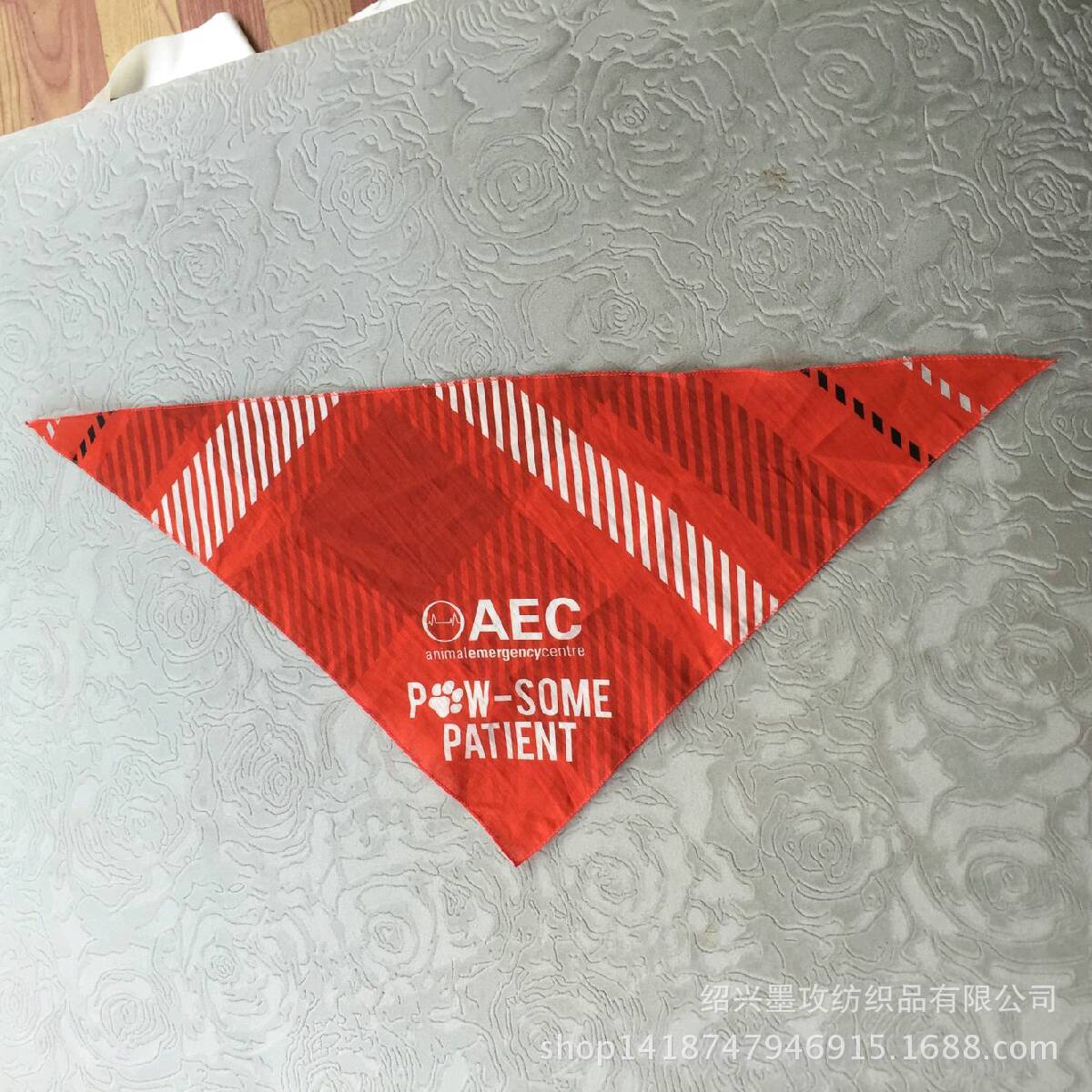 Пользовательское хлопковое треугольное полотенце для домашних животных, однослойное, подарочное, с печатью, хлопковое полотенце для собак, шарф для домашних животных