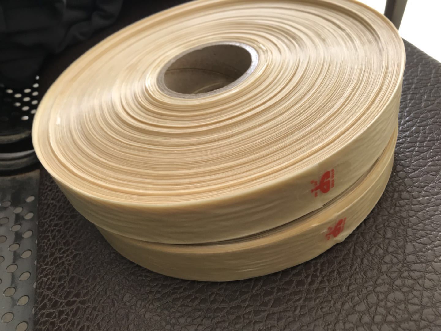 The Factory Is Supplying a Large Amount of Wuzhou Shenguan Collagen Casing