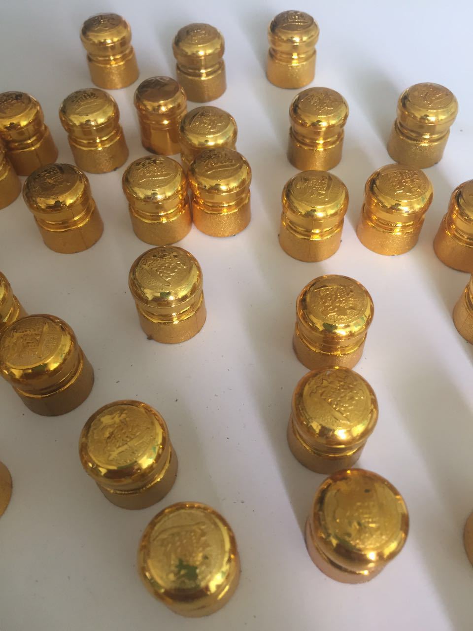 Factory direct wholesale hanging painting shaft painting Rod hat hook accessories gold-plated knuckle nave couplet bronzing hat