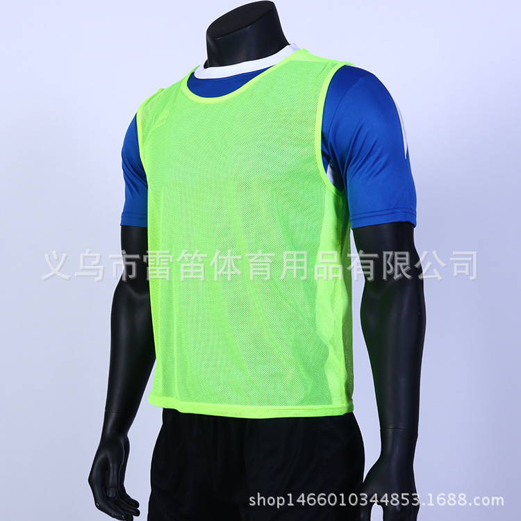 Breathable confrontation clothing football clothing set training vest men's and women's team clothing outdoor expansion team clothing wholesale