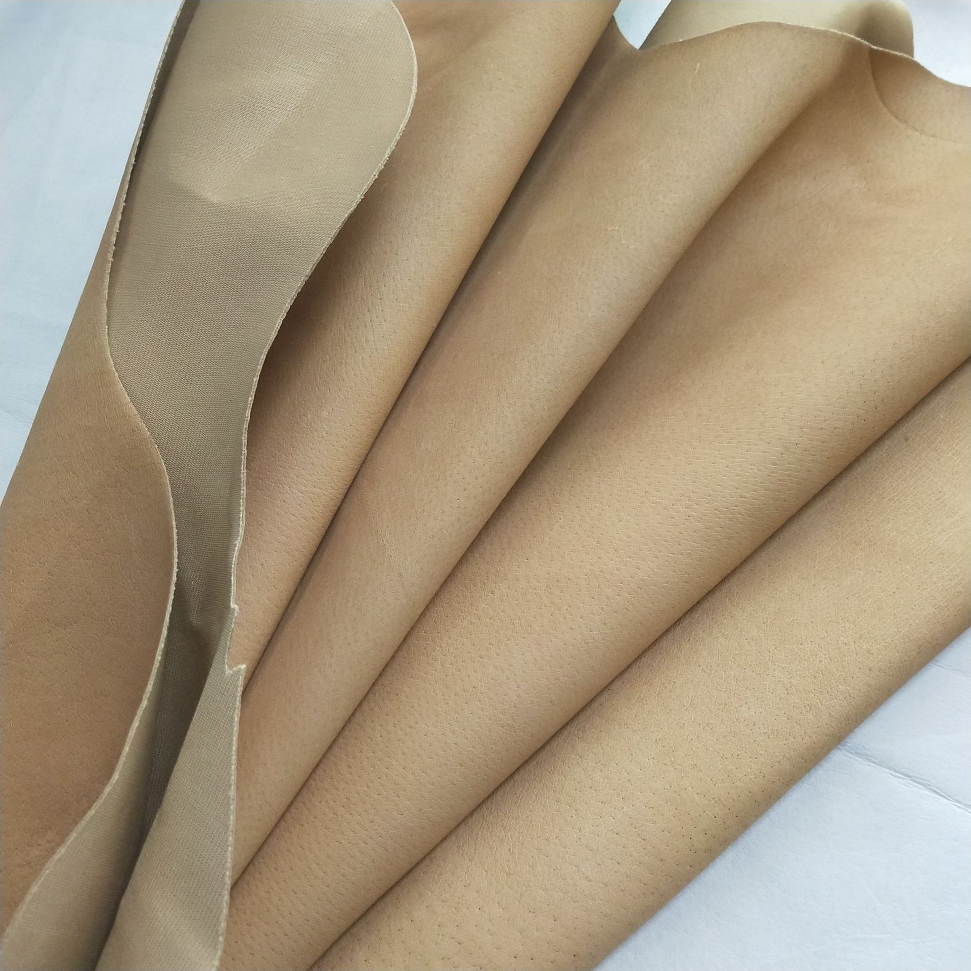 Оптовая продажа натуральной кожи, свиная кожа первого слоя, тонкие кожаные заплатки, подкладка для обуви и багажа