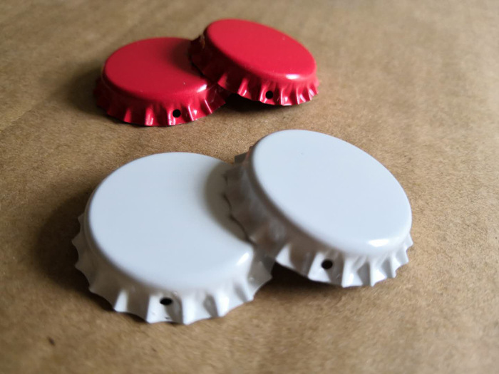 Bottle Cap Perforated Tinplate Bottle Cap Factory Spot Color Beer Bottle Cap DIY Handmade Craft Decorative Bottle Cap