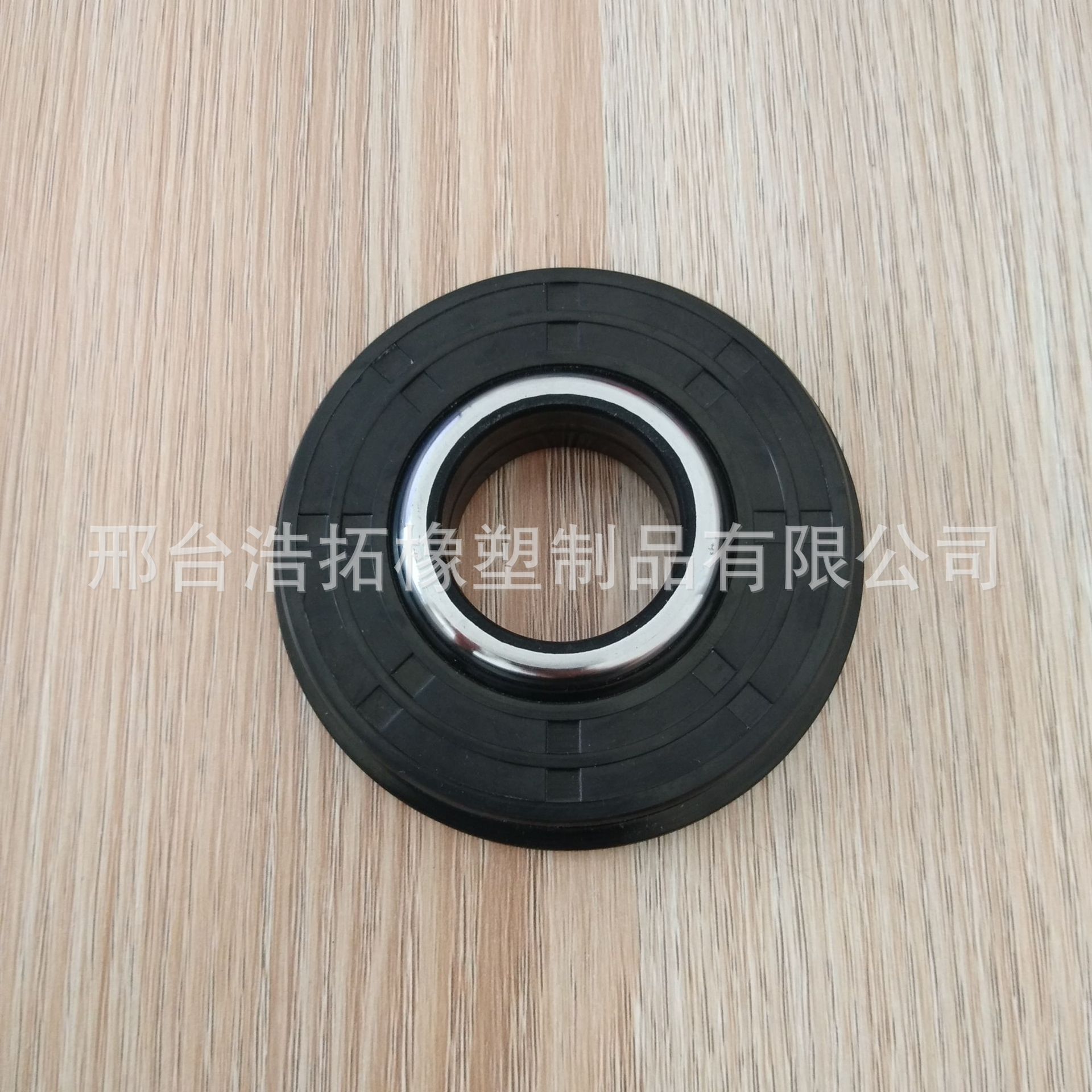 Supporting wheel oil seal guide wheel oil seal MC30 * 72*12/17.5 thickened inner core combination Oil Seal