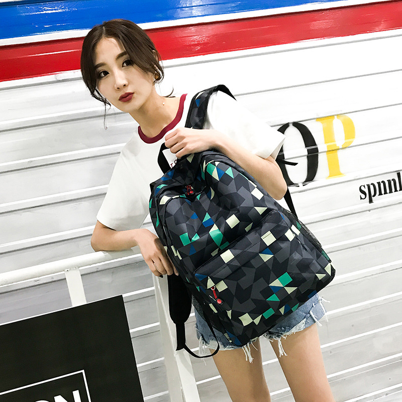 Wholesale 2019 new backpack Korean fashion geometric figure student schoolbag nylon color contrast backpack large capacity