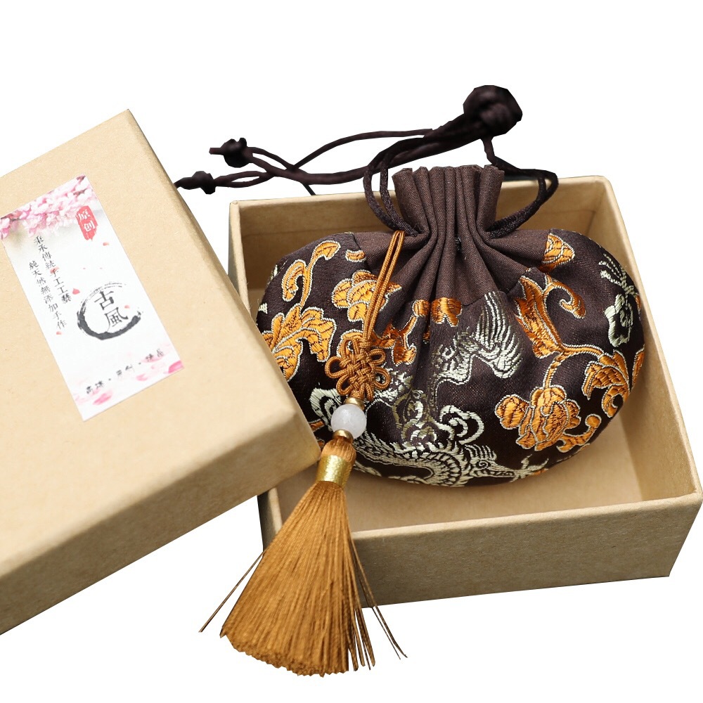 Spot wholesale Chinese style palace sachet bag brocade Dragon Boat Festival Wormwood aromatherapy incense bag purse jewelry box bundle pocket