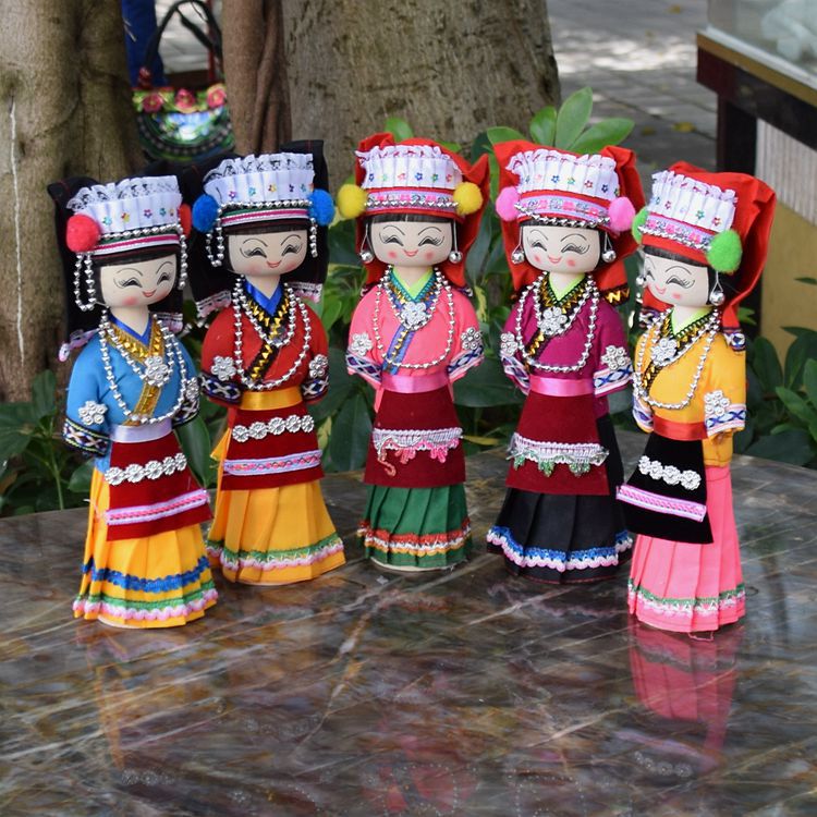 56 Minority Doll Yunnan Puppet Ornaments Wooden Doll Doll Crafts Wholesale