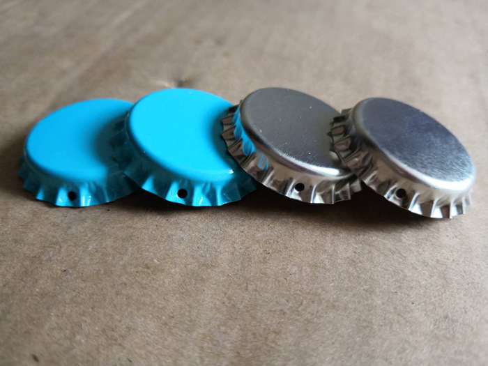 Bottle Cap Perforated Tinplate Bottle Cap Factory Spot Color Beer Bottle Cap DIY Handmade Craft Decorative Bottle Cap