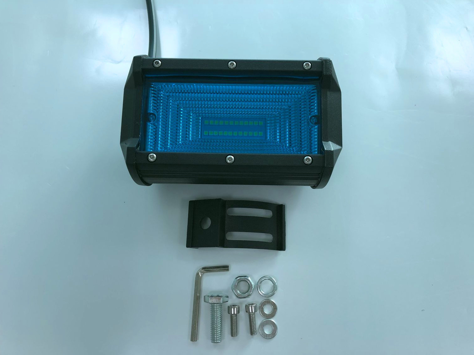 Factory Direct Sales blue 72W work light off-road vehicle light Inspection light