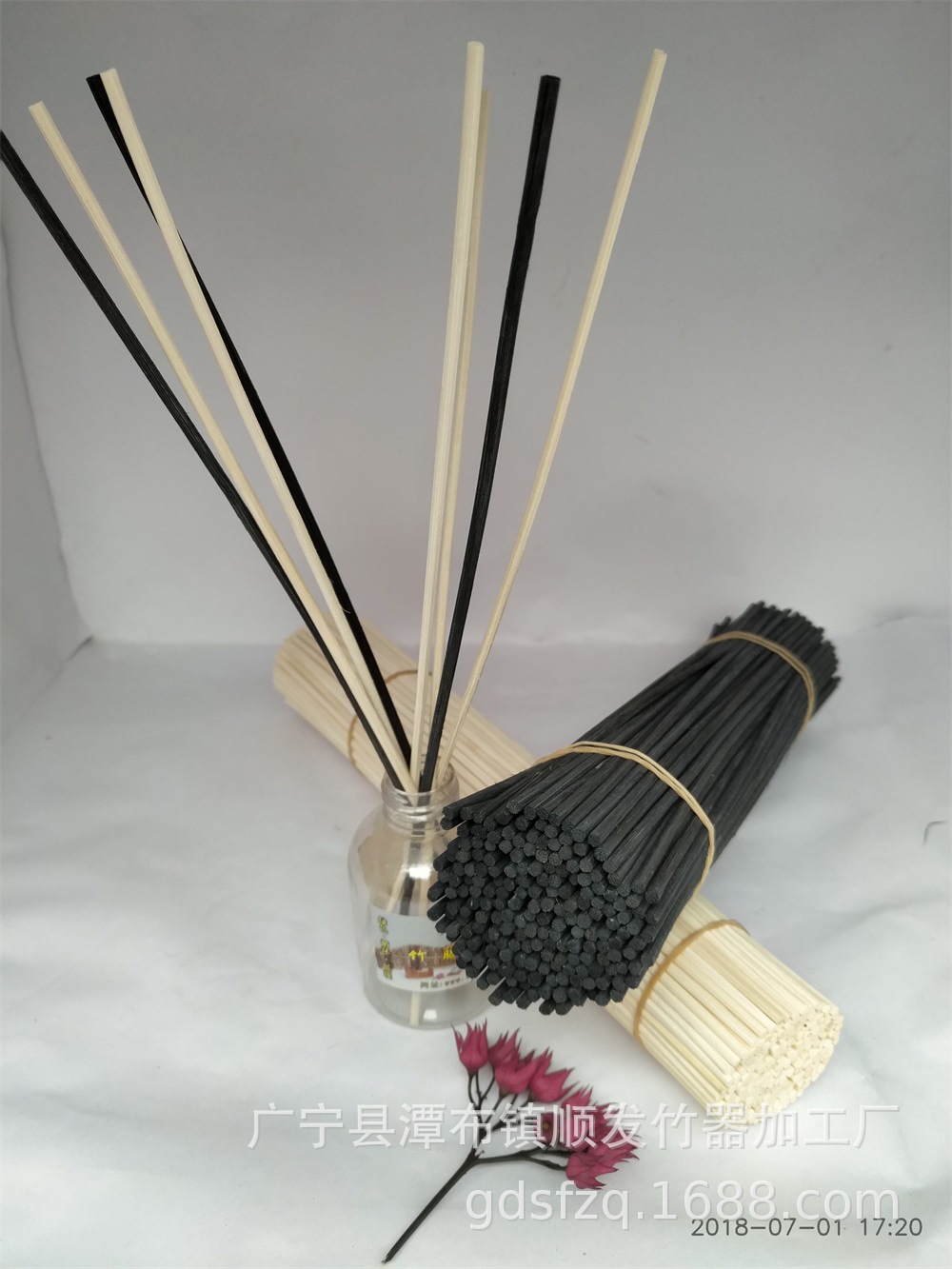 Поставка легких сильных красителей натуральные ароматерапевтические летучие палочки черные безогневые ротанговые ароматические дымящиеся палочки бездымные аксессуары для эфирных масел
