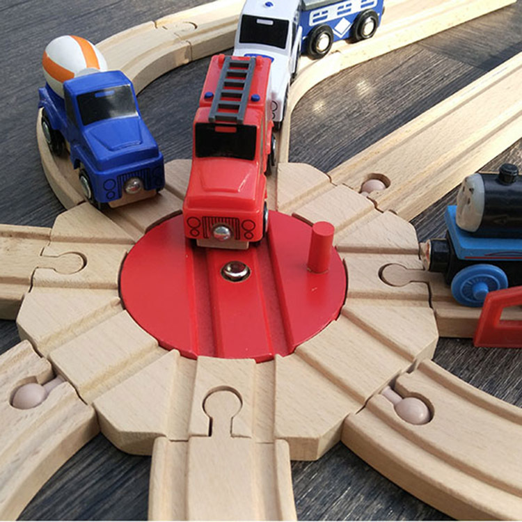 Wooden Thomas Train Cake Decorative Ornaments Sliding Railcar Educational Assembling Interactive Stall Toys