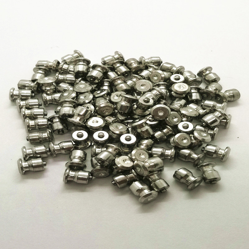 Tire Screws Hard Alloy Snow Nail Car Tire Screws Non-slip Screws Car Accessories 100pcs 8 * 10mm