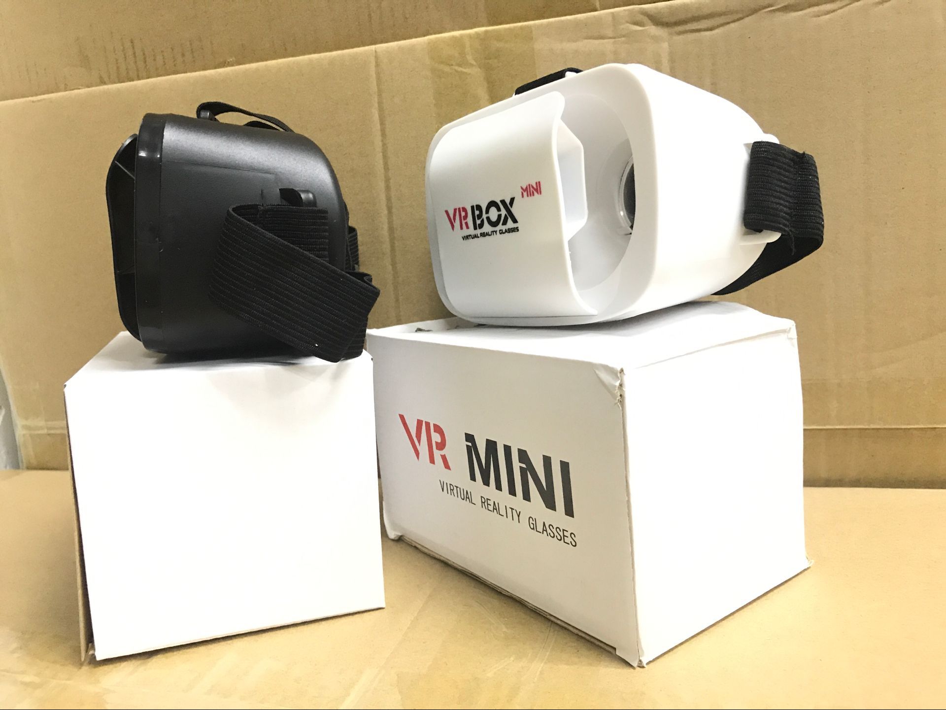 Cross-border mini VR virtual glasses virtual reality glasses 3D video cinema headset glasses gift giveaway