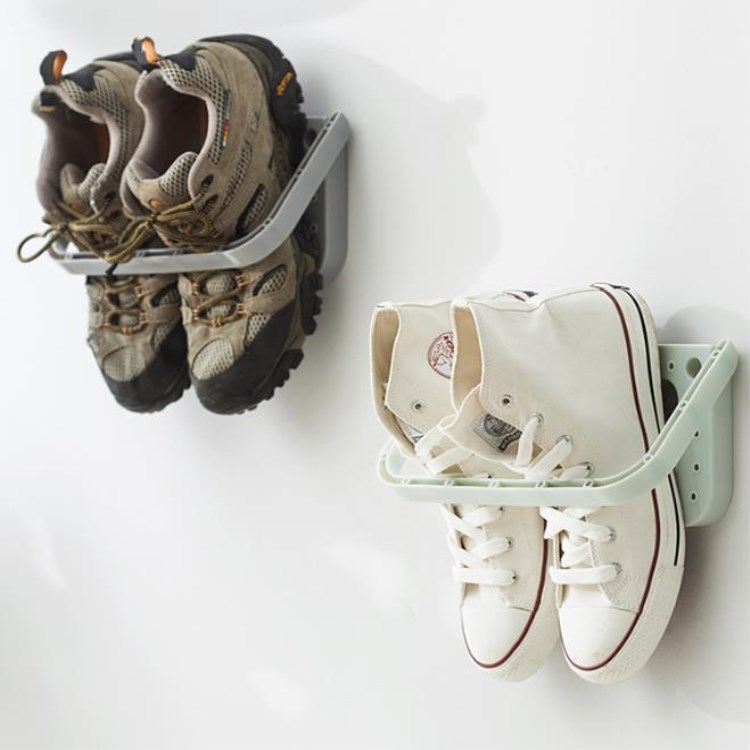 Seamless sticker wall-mounted creative shoe rack/DIY creative shoe rack shoe finishing rack