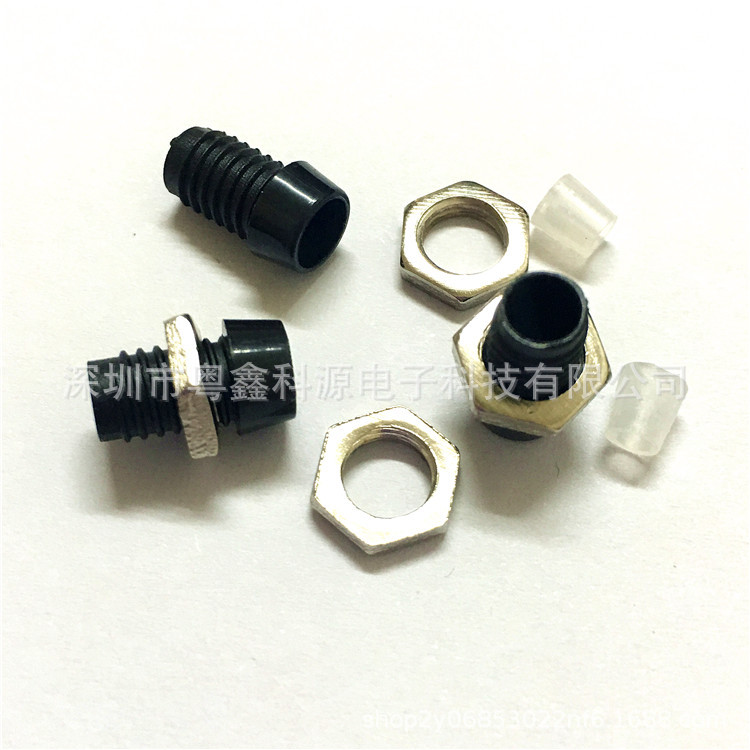 Supply 5mmled lamp holder 5mm LED lamp holder lamp cover plastic lamp holder three-piece set with plastic core