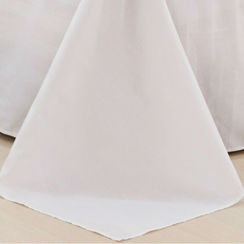 Hotel Pure White Satin Bed Sheet Processing Customized for Homestay Hotel Beauty Salon Bed Sheet Embroidered with LOGO Printing