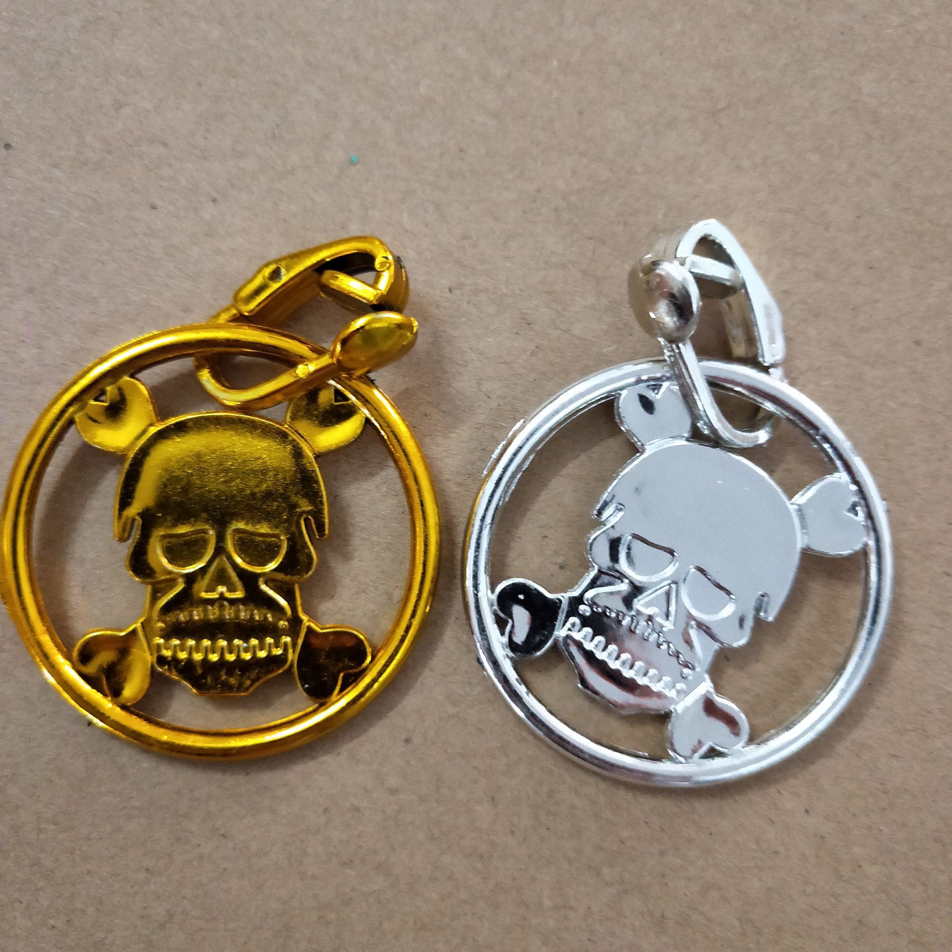 Pirate Skull Earrings Pirate Ring Plastic Ring Halloween Costume Accessories Props Ring Small Toys