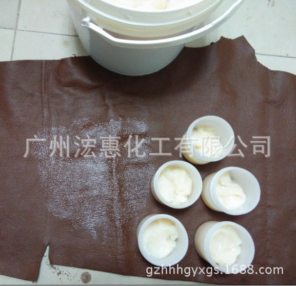 Прямые поставки партии бесцветного крема для обуви средней светлоты, тяжелое восковое покрытие, высококачественная обувь, легкость в полировке