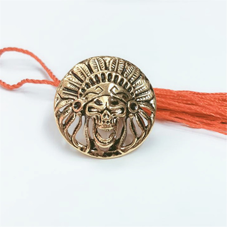 Wholesale Ghost Head Buckle Wheel Head Cloth Buckle Handmade DIY Leather Accessories Decorative Buckle Screw Buckle Cowhide Bag Buckle