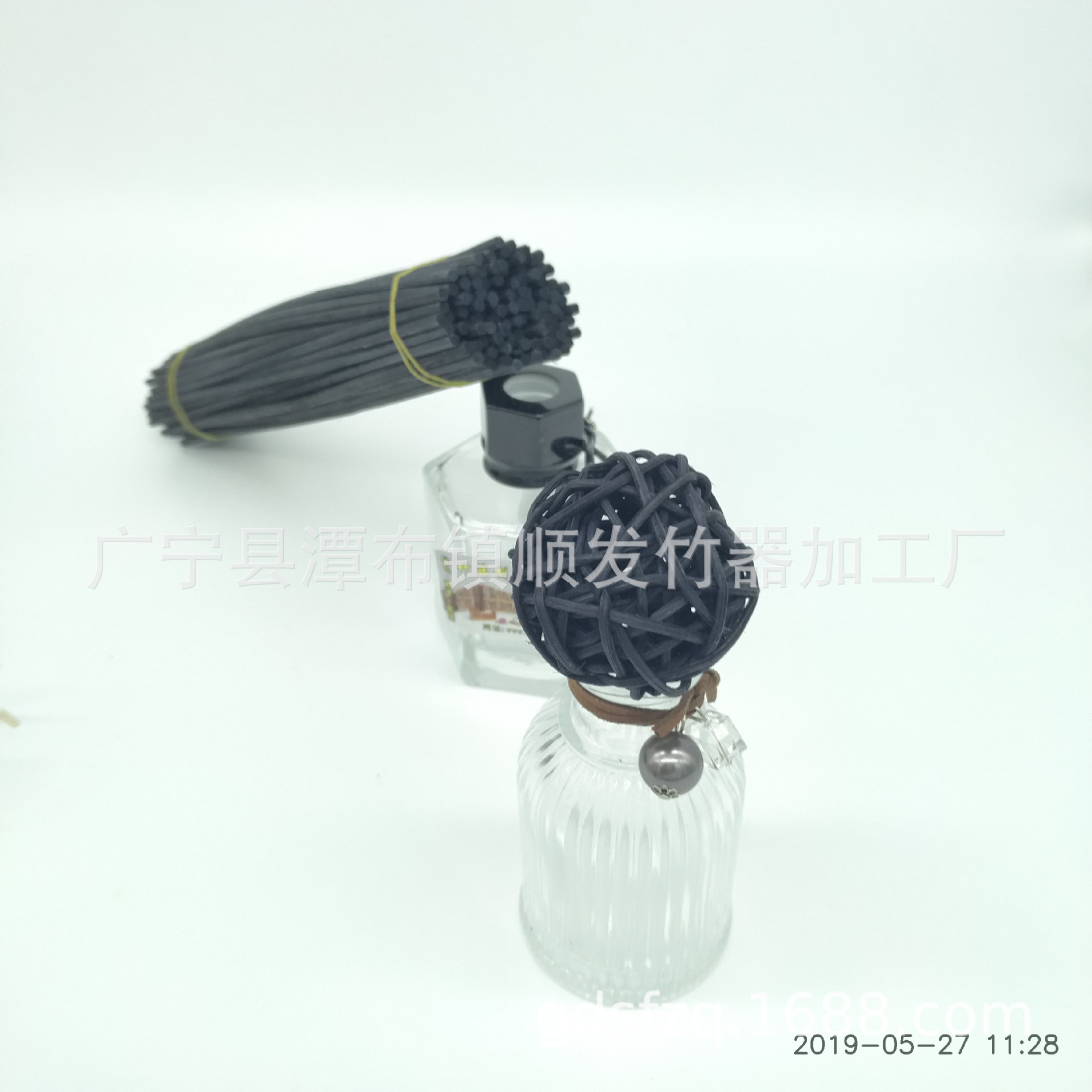 Supply easy strong dyeing natural aromatherapy volatile stick black non-fire rattan fragrant smoked rattan stick smokeless essential oil accessories