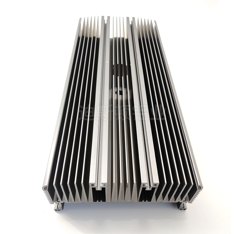 Open mold custom aluminum radiator extrusion CNC processing aluminum alloy high-power LED lamp Radiator Module