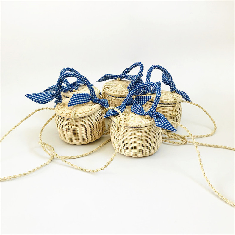 2022 summer new crossbody women's bag small red book beach bag straw bag rattan bag handmade woven bag shoulder