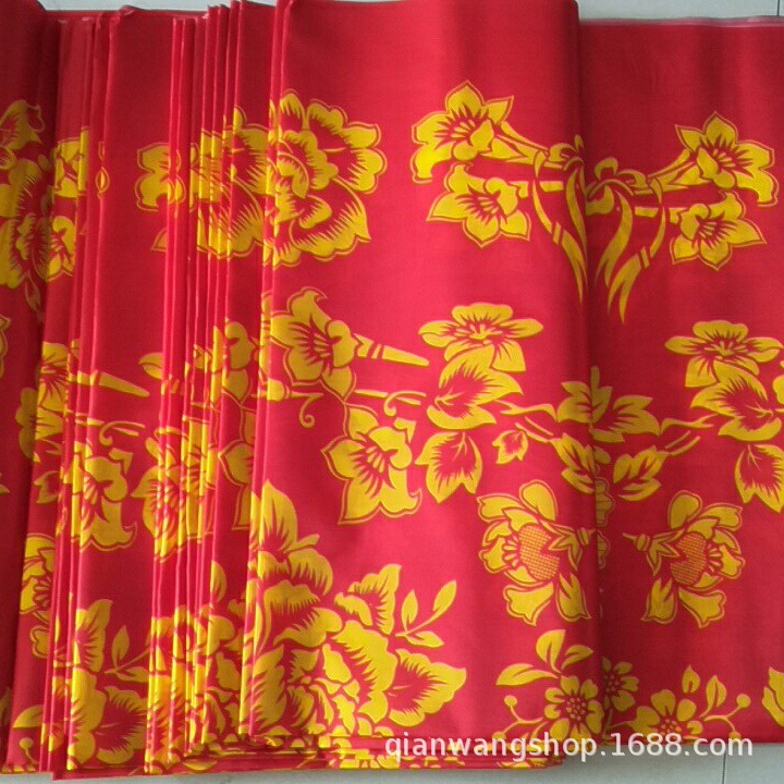 Factory Direct Supply with Printed Quilt Red and White Happy Events Universal