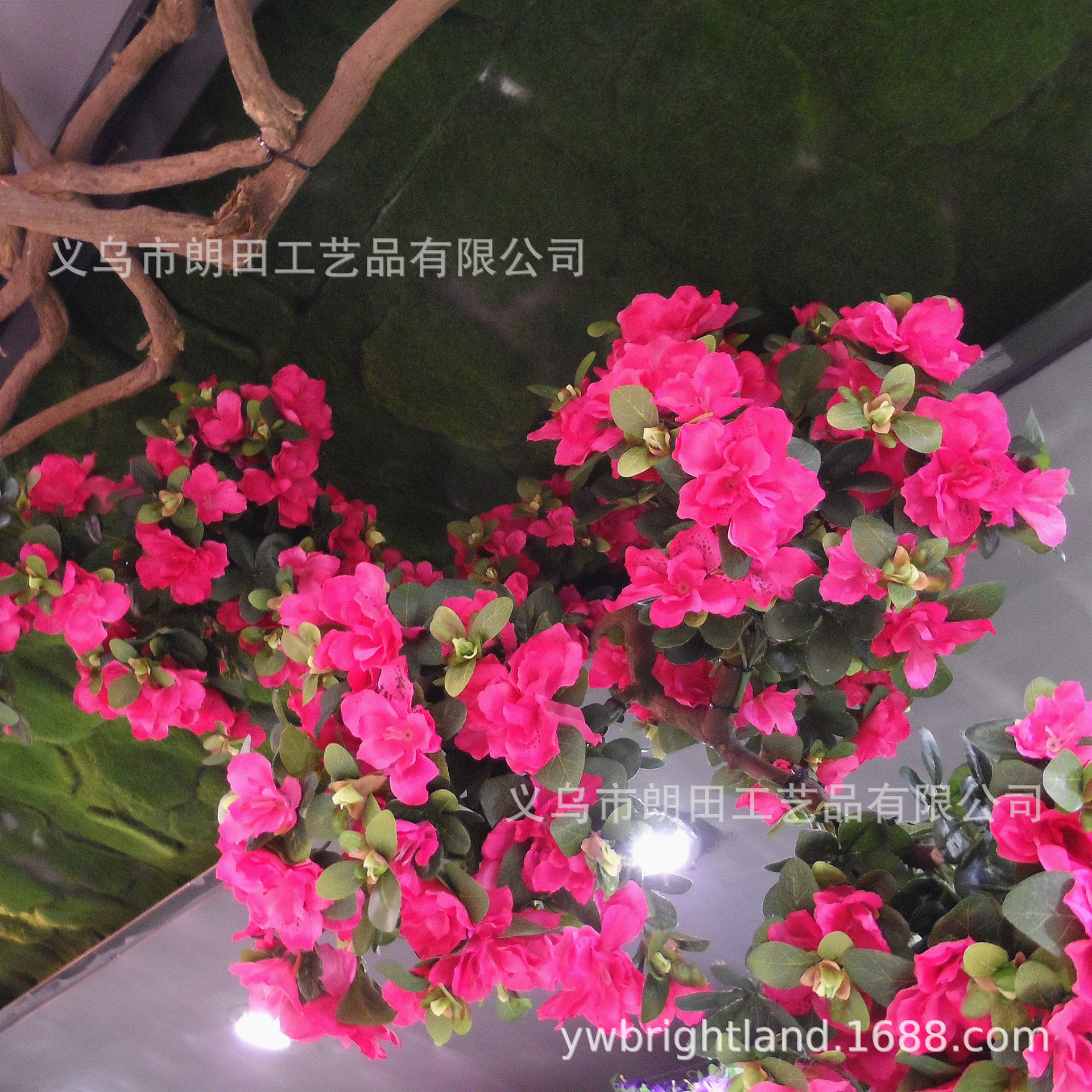 Simulation of a large bunch of silk flowers fake flowers plastic flowers Rose Red Azalea Azalea Decoration Engineering landscaping manufacturers
