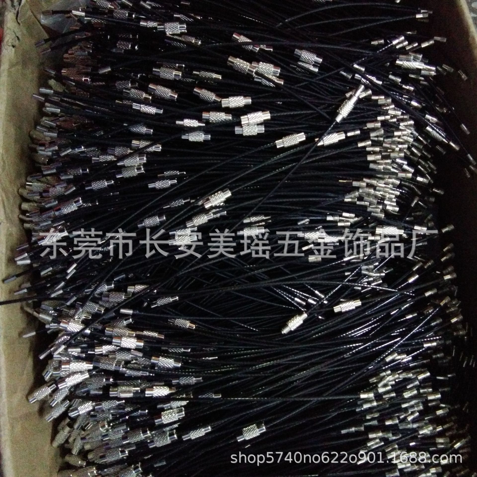 Manufacturers supply all kinds of stainless steel wire rope traveler color coated wire rope galvanized wire rope processing