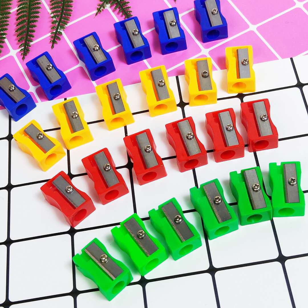 Elementary School student mini pencil sharpener plastic single hole rectangular pencil sharpener kindergarten stationery supplies pencil sharpener wholesale