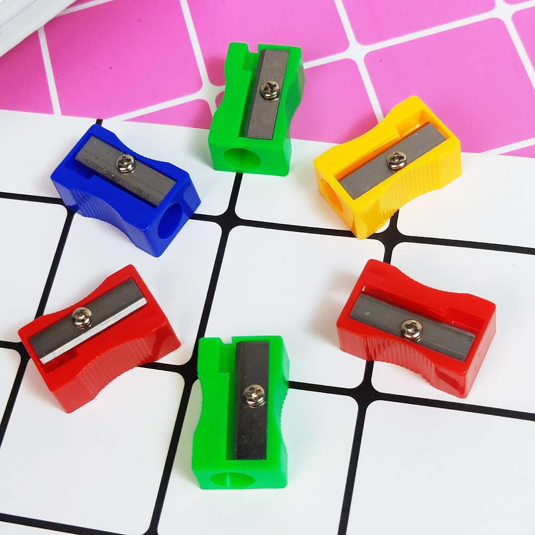 Мини точилка для карандашей для учеников начальной школы, оптовая продажа