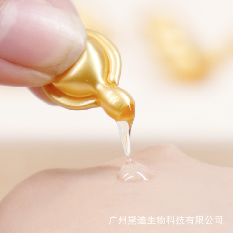 Powerful manufacturers wholesale polypeptide snail space-time capsule snail essence capsule skin rejuvenation repair brightening skin color