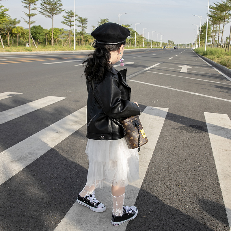 2020 Early Spring Leather Jacket New Girls Pu Motorcycle Retro Jacket Baby Fashionable Short Leather Jacket Trendy