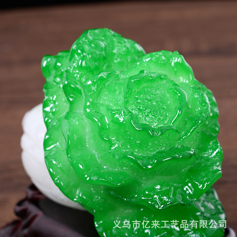 Baicai to cabbage home ornaments car decoration ornaments creative promotional gifts resin crafts manufacturers wholesale