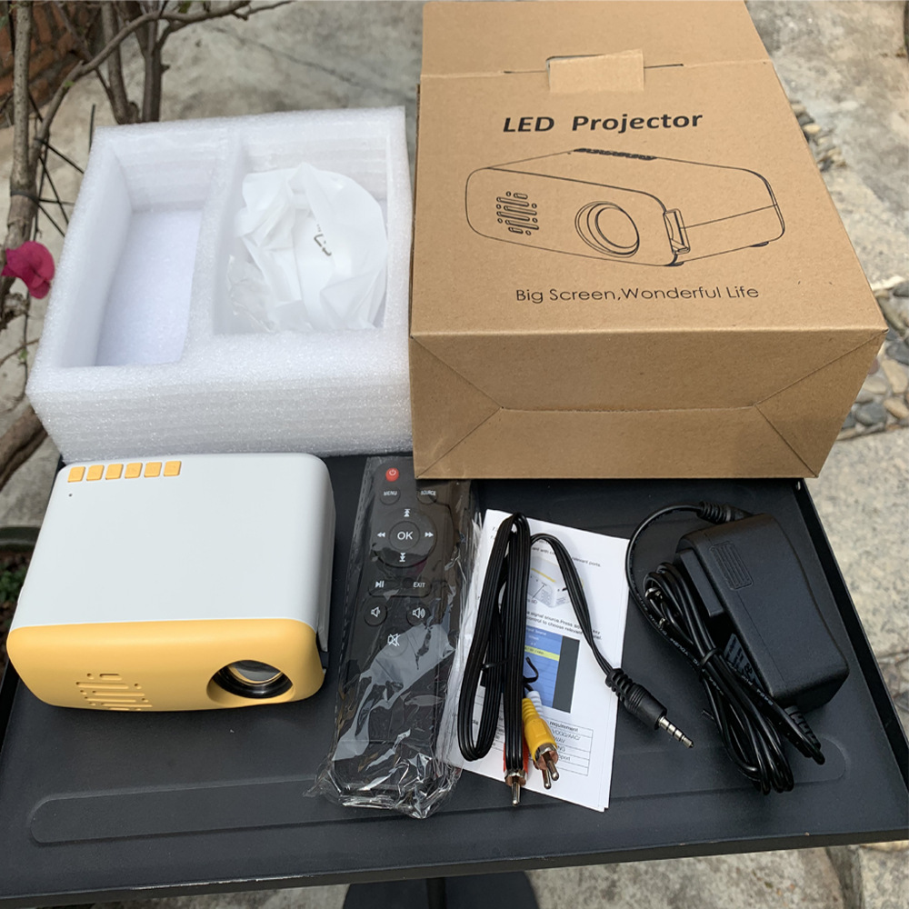 2019 New LED home entertainment mini Mini Portable early education cross-border foreign trade projector E-Commerce explosions