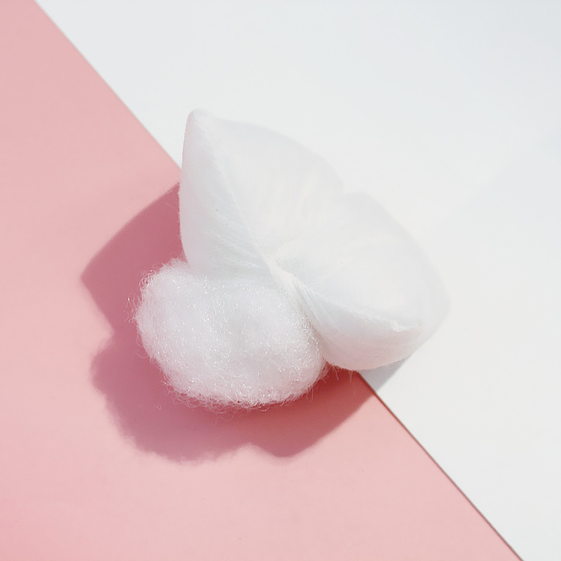 Manufacturers custom-made PU leather flannel watch box small pillow pillow silk cotton pillow bag bracelet pillow bracelet