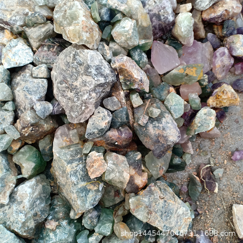 Готовая поставка сырого флюорита, высокопурый фтористый кальций, 97% содержание фтористого кальция, флюоритный порошок, высококачественный флюорит