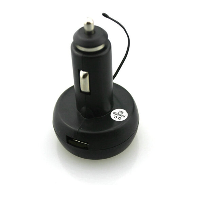 VST three-in-one multifunctional car voltmeter car thermometer USB mobile phone charger car supplies