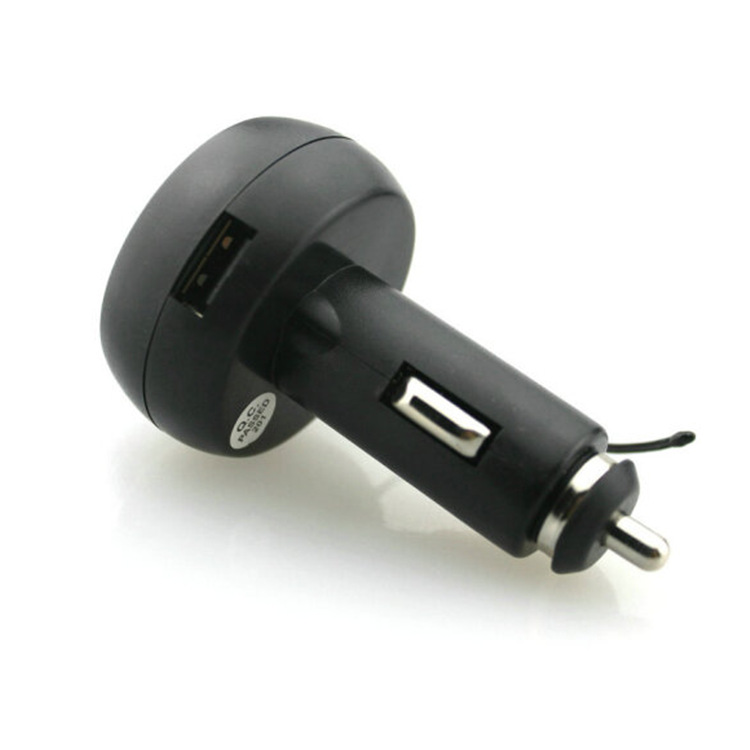 VST three-in-one multifunctional car voltmeter car thermometer USB mobile phone charger car supplies