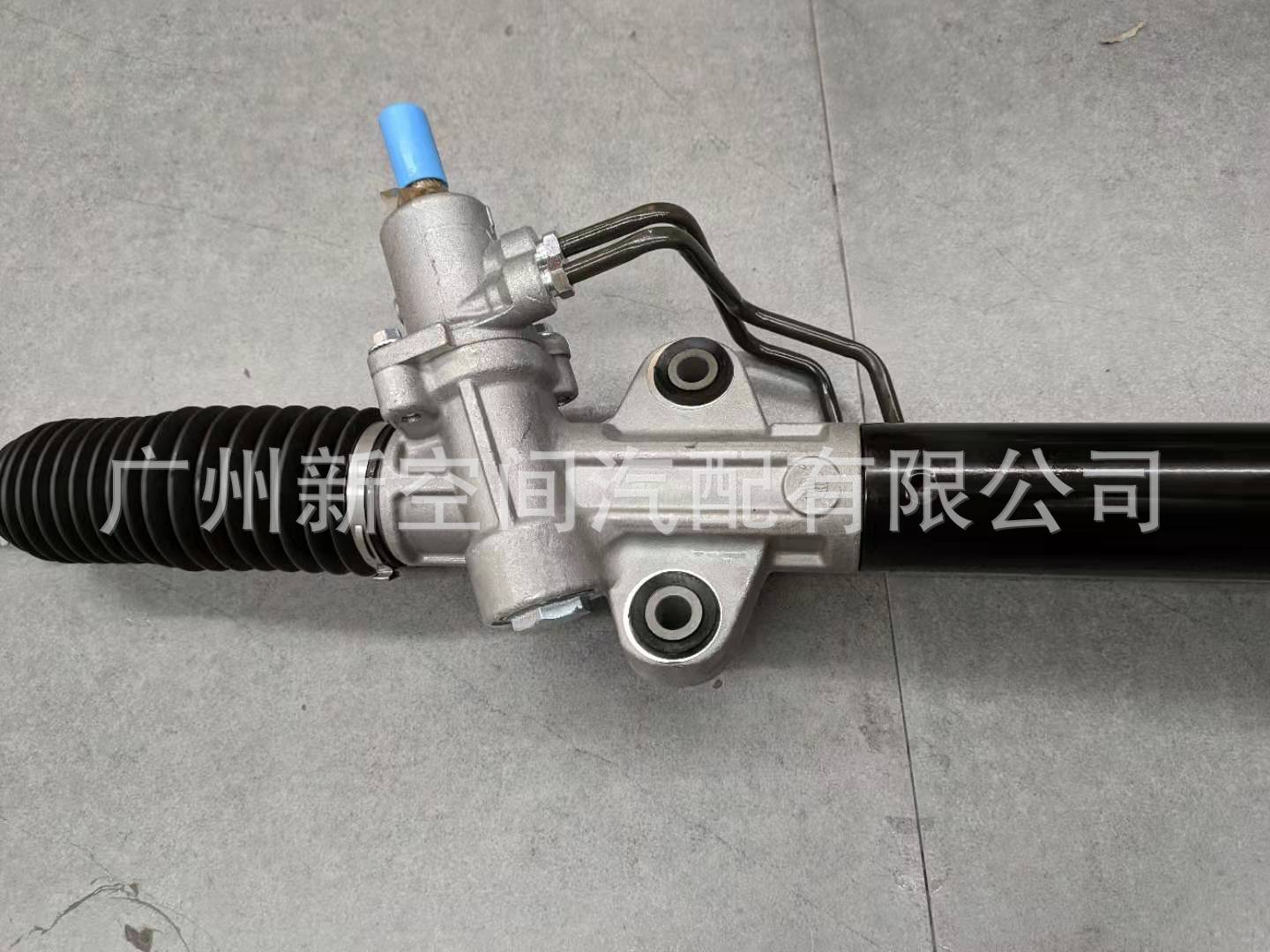 MR333500 applicable to Mitsubishi L200 KB4T 2. 5td steering gear