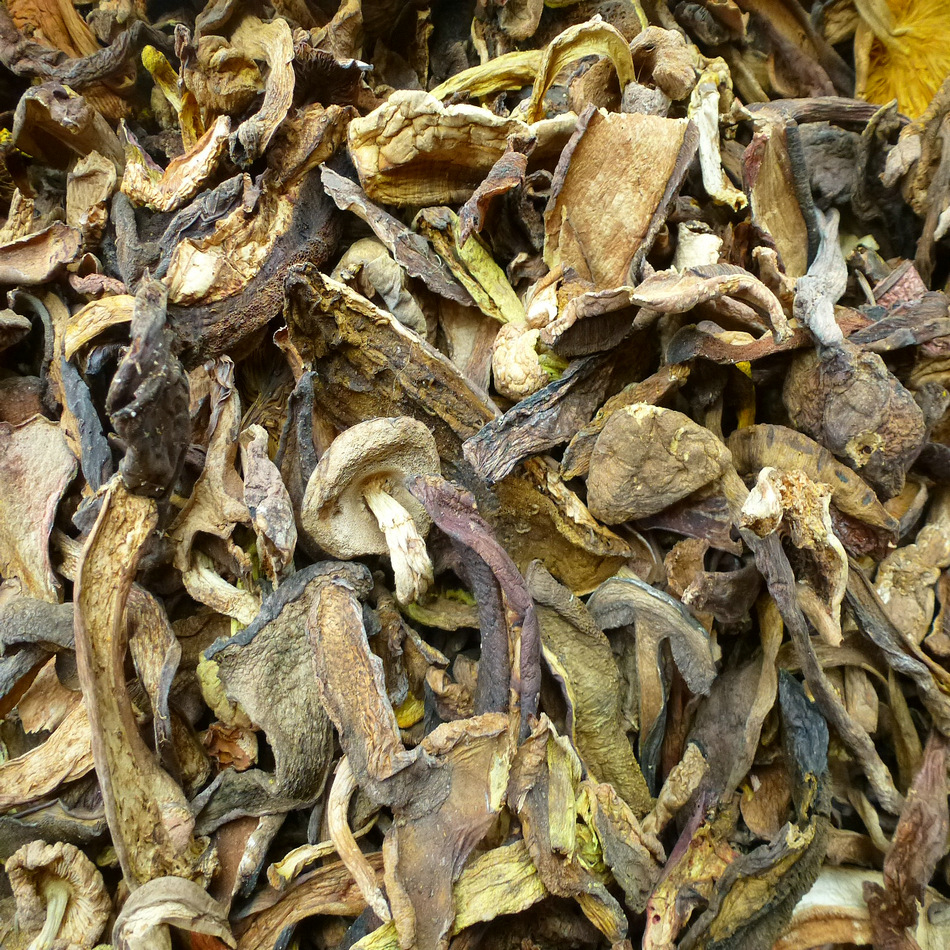 [yu Fungus Long] Yellow Beef Liver Boiled Soup Beef Liver Mushroom Hot Pot Boiled Soup Yellow Beef Liver Mushroom Soup Mushroom