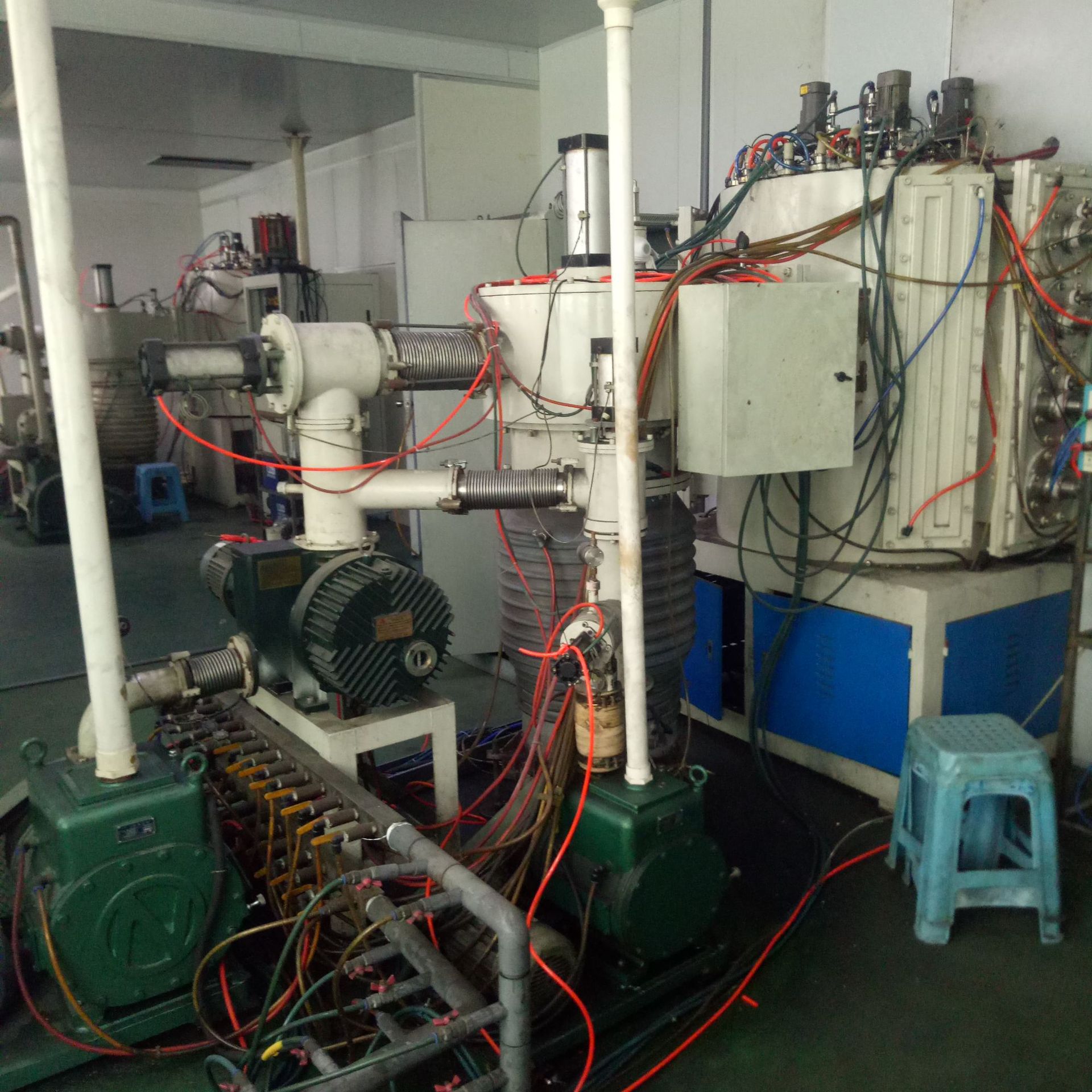 Second-Hand Bright Black Film Plating Equipment Black Purple Metal Film Special Coating Machine