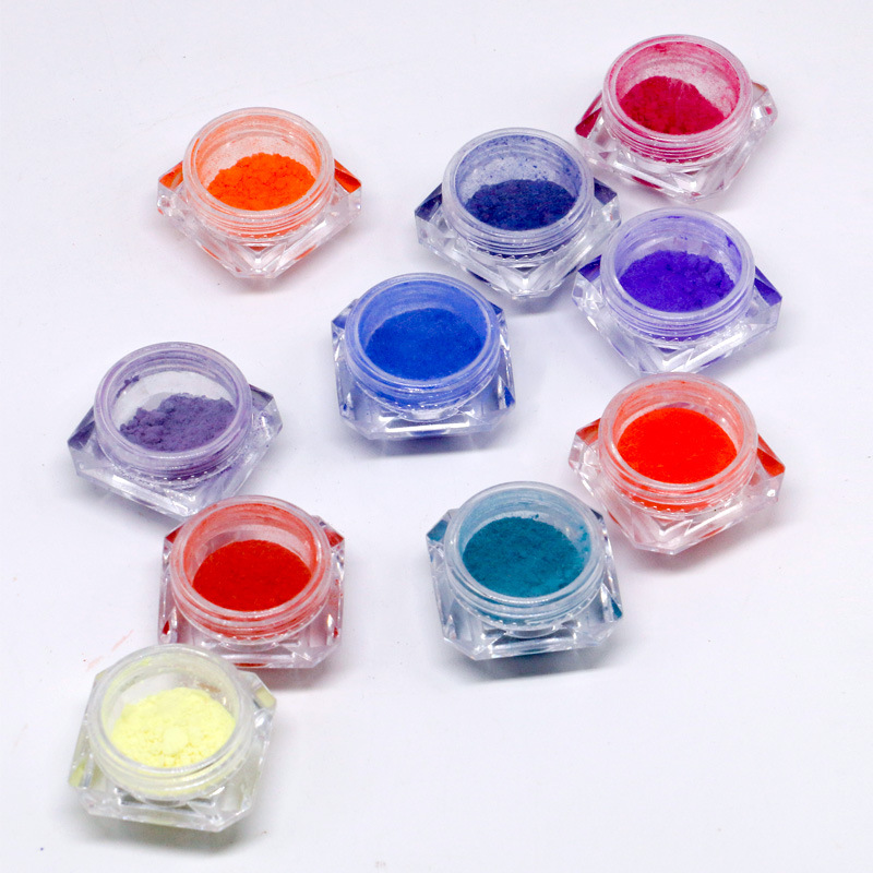 Temperature change powder Plasticine temperature change toner hand kneading color change raw materials color change color 31 degree temperature change