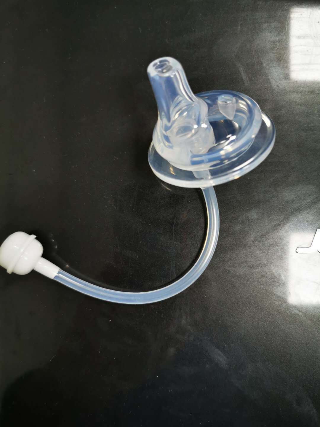 Source manufacturers wide-caliber duckbill suction spout Universal wide-mouth bottle duckbill bottle change Cup one-mouth suction duckbill