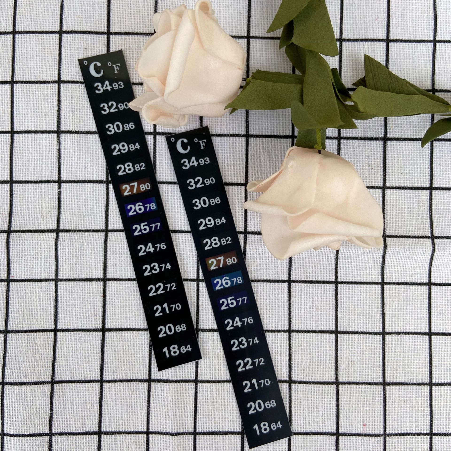 Fish Tank Thermometer Fish Tank Temperature Sticker Digital Thermometer Liquid Crystal Color Changing Thermometer