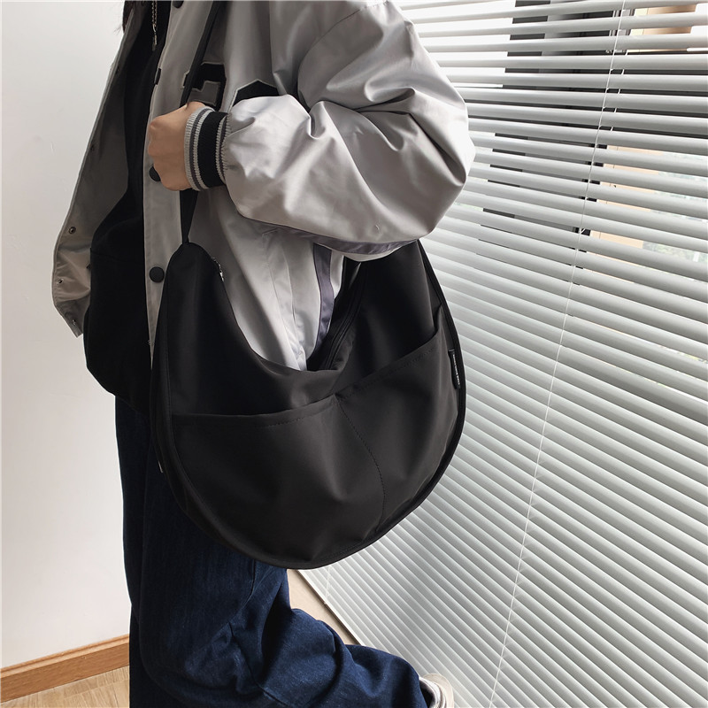 Dumpling Bag Women's 2020 New Nylon Waterproof Shoulder Bag Korean Japanese Style Simple Solid Color Large Capacity Crossbody Bag for Men