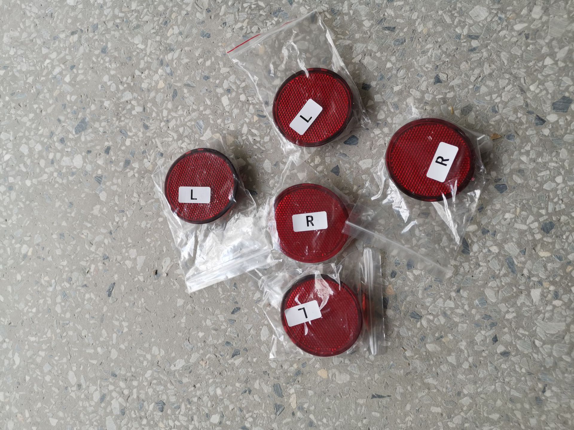 Подходит для Qashqai 06-14 отражатель заднего бампера задний противотуманный фонарь