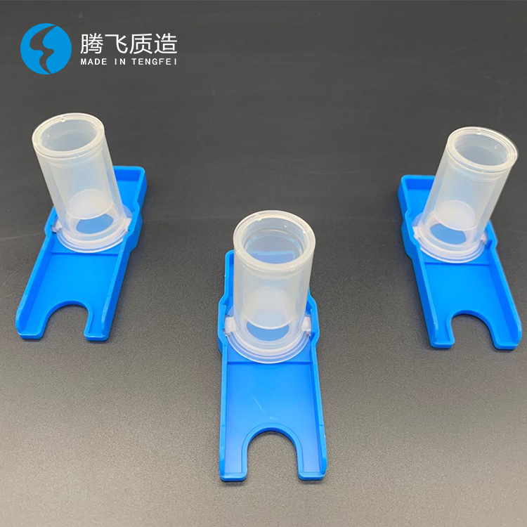 TCT production clip cervical screening cell filter liquid-based cell consumables blue background