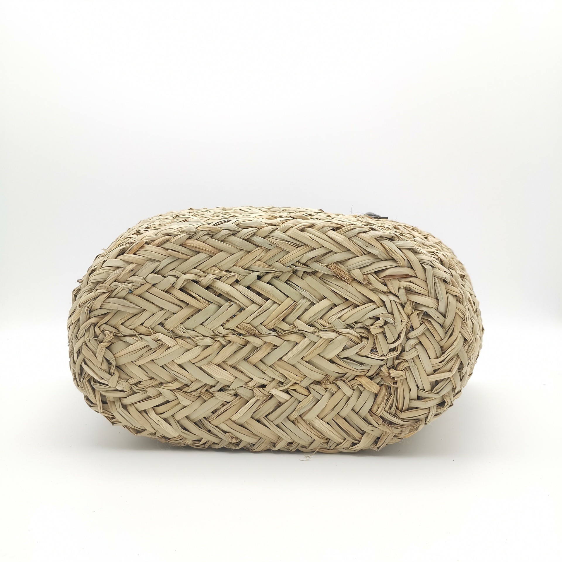 Woven women's bag new portable straw bag half moon simple fashion paper rope round bucket summer holiday bag