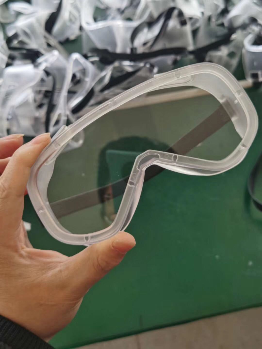 Four-Bead Protective Goggles, Anti-Fog Glasses, Wearable Myopia Glasses, Fully Enclosed Protective Eye Masks, Anti-Droplet Glasses