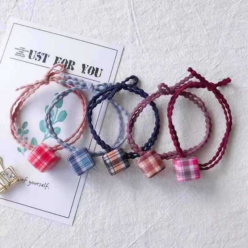 UV printing HD digital printing incoming printing pattern 3D relief varnish printing factory